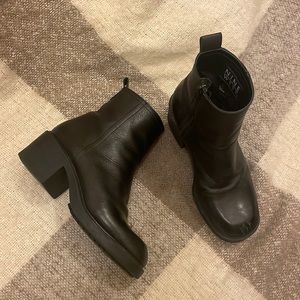 Vintage Nine West chunky leather ankle boots